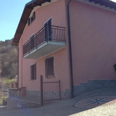 Casa Carolina بيلاجيو
